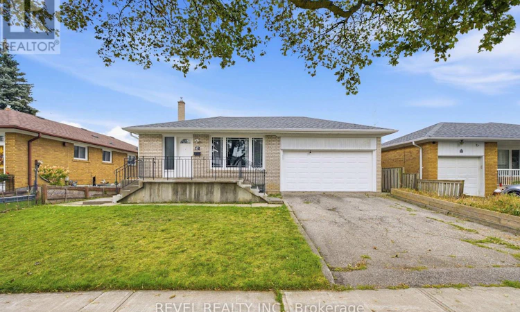 17 Amberjack Boulevard