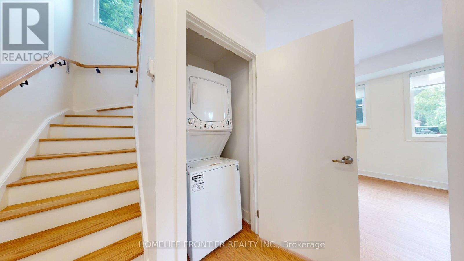 R (LANEWAY-1089 Glencairn Avenue, Toronto, ON, M6B 2B1 - 14