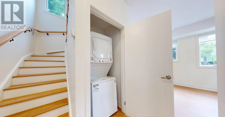 R (LANEWAY-1089 Glencairn Avenue, Toronto, ON, M6B 2B1 - 14