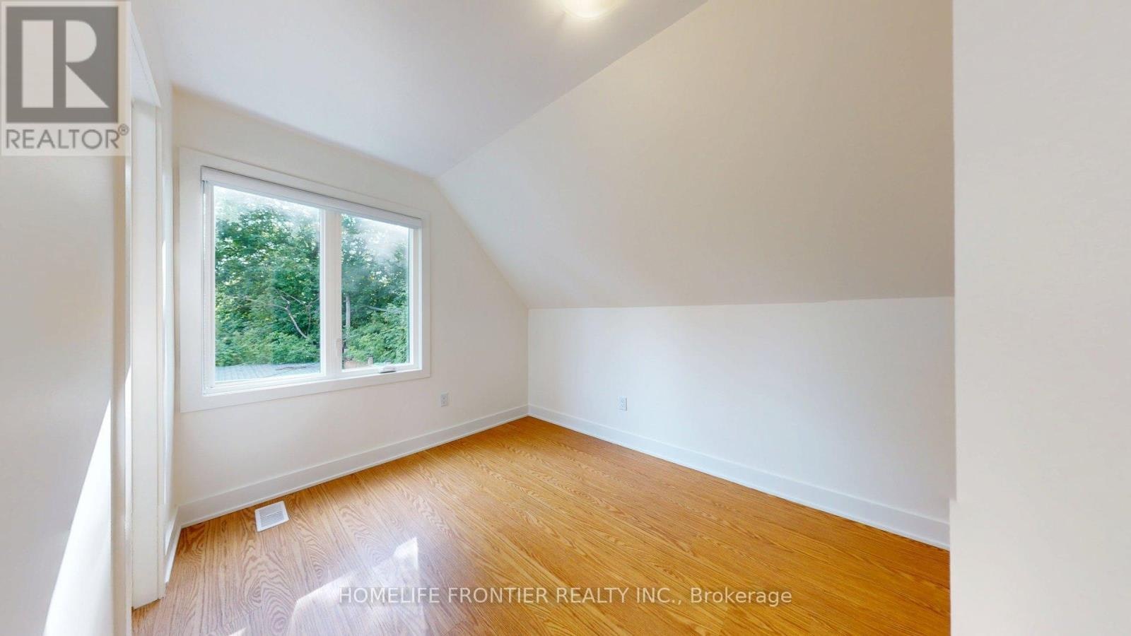 R (LANEWAY-1089 Glencairn Avenue, Toronto, ON, M6B 2B1 - 19