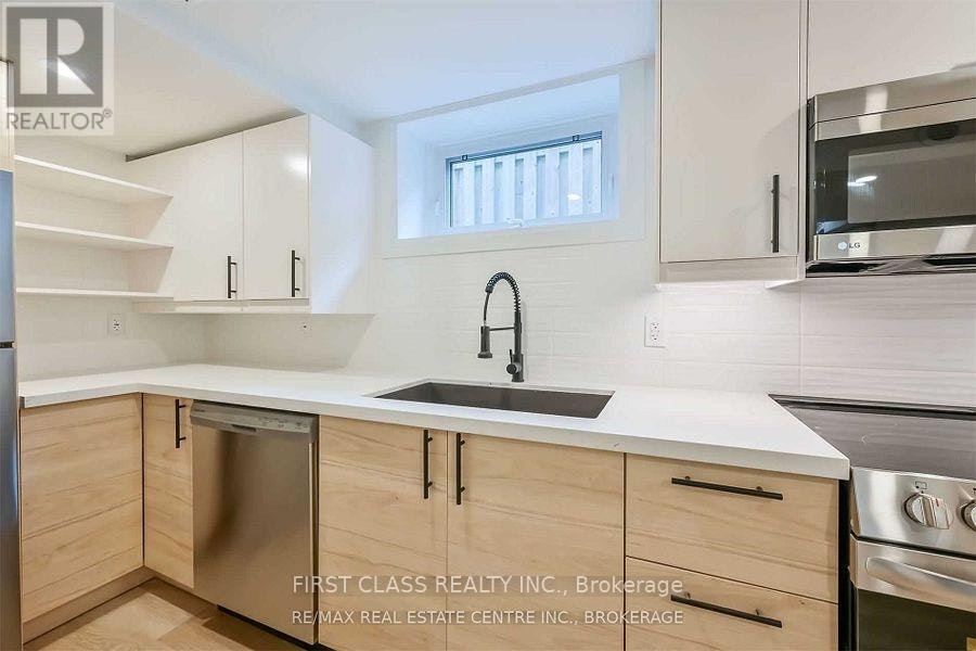 2-118 Manning Avenue, Hamilton, ON, L9A 3E9 - 5
