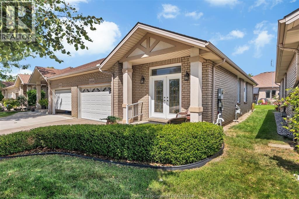 11824 Blair Street, Windsor, ON, N8P 1T4