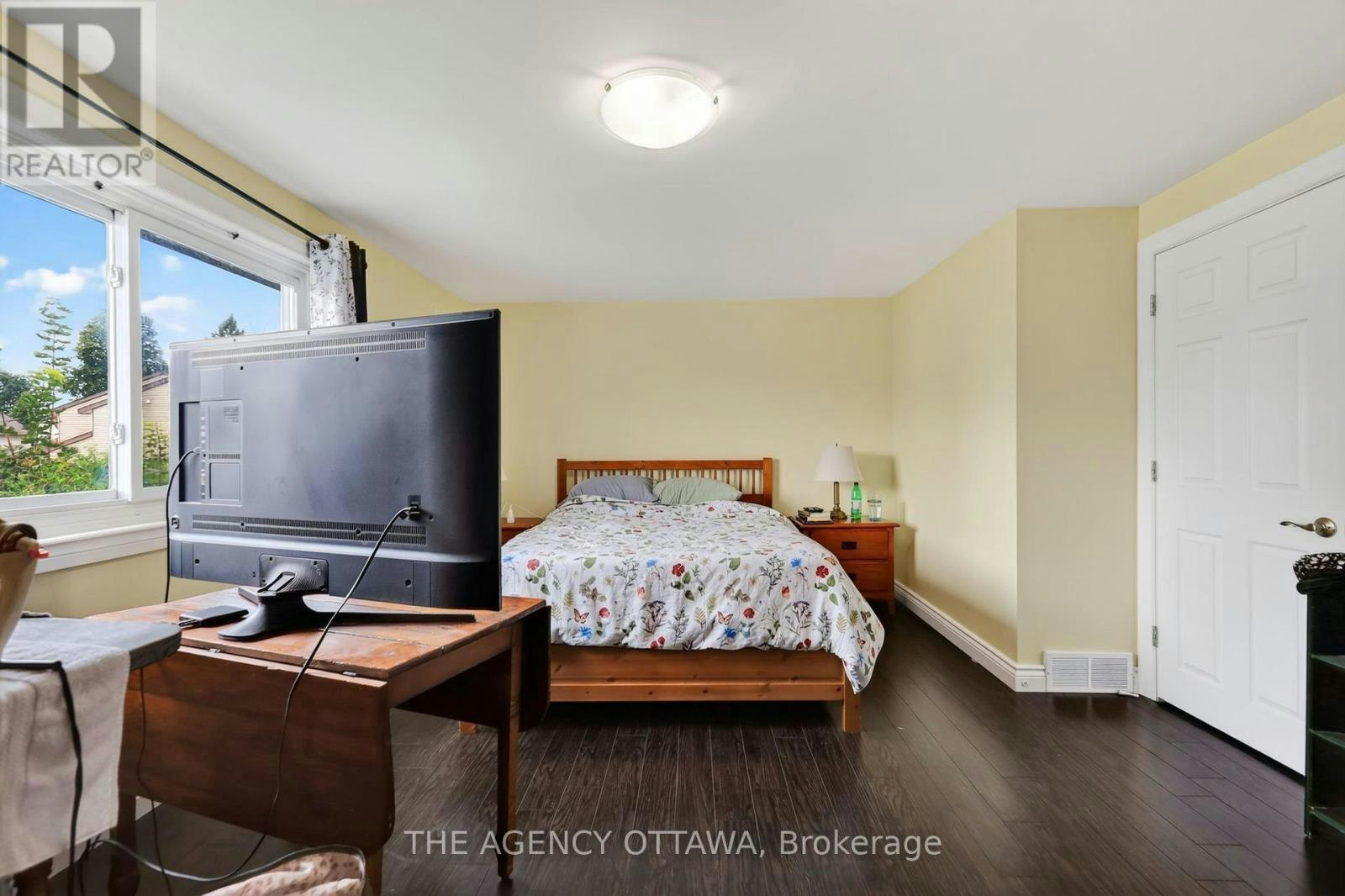 1775 Stonehenge Crescent, Ottawa, ON, K1B 5K3 - 22
