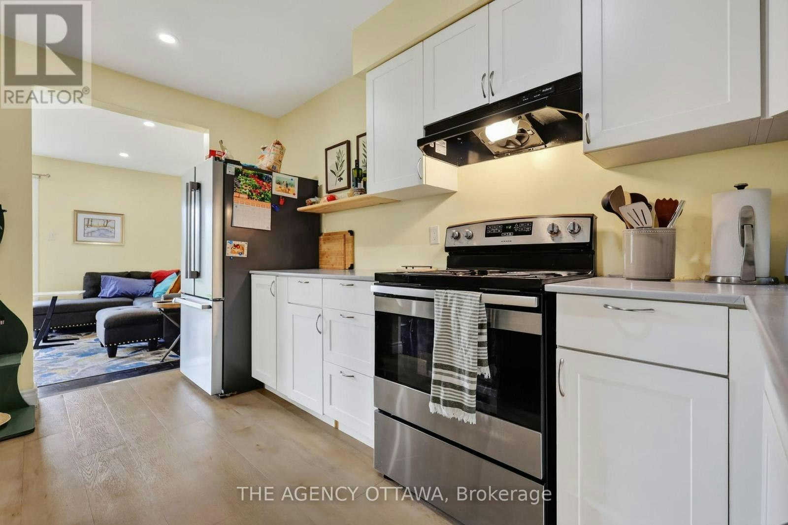 1775 Stonehenge Crescent, Ottawa, ON, K1B 5K3 - 7