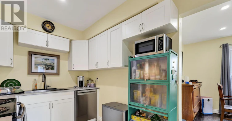 1775 Stonehenge Crescent, Ottawa, ON, K1B 5K3 - 11