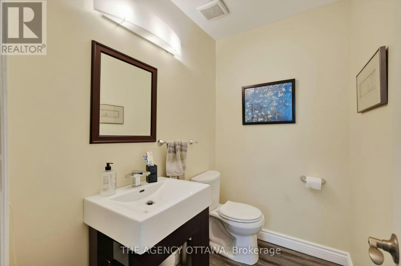 1775 Stonehenge Crescent, Ottawa, ON, K1B 5K3 - 6
