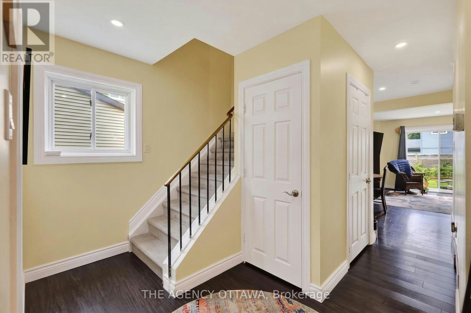 1775 Stonehenge Crescent, Ottawa, ON, K1B 5K3 - 5