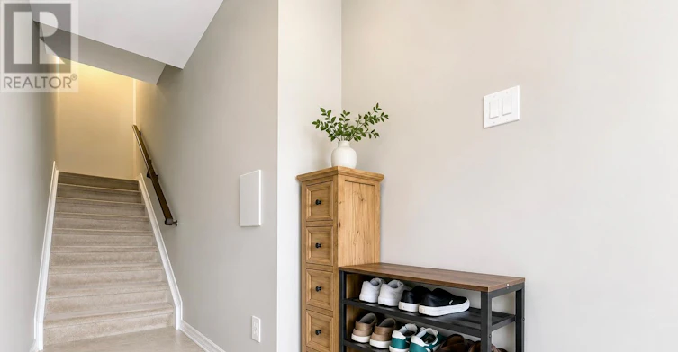 581 Ozawa Private, Ottawa, ON, K1K 4Z9 - 3
