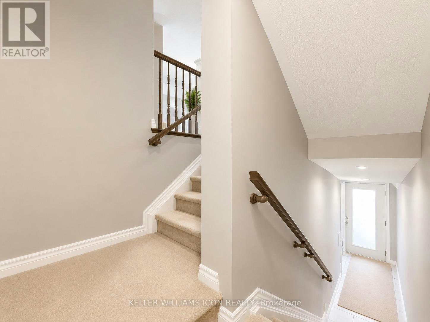 581 Ozawa Private, Ottawa, ON, K1K 4Z9 - 4