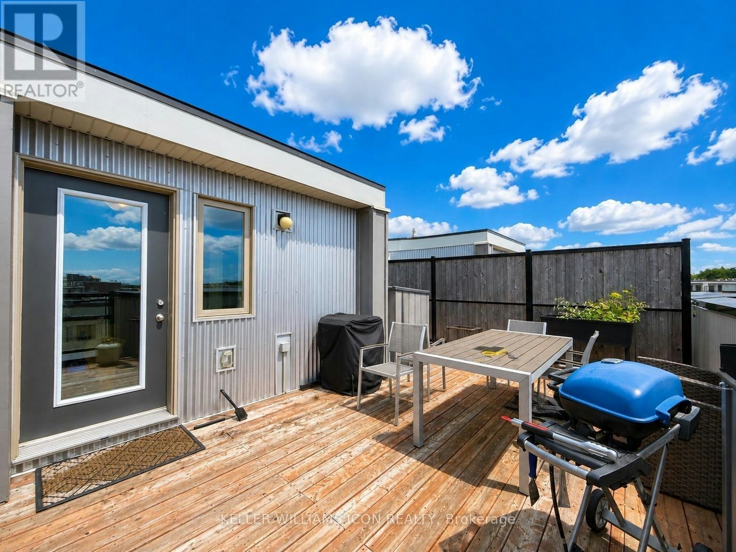 581 Ozawa Private, Ottawa, ON, K1K 4Z9 - 15