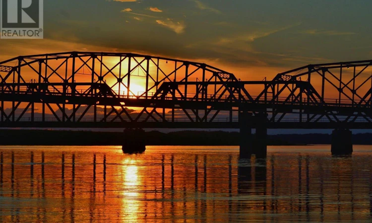 PCL-26006 River Avenue