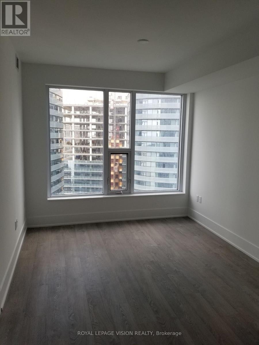 4413-10 York Street, Toronto, ON, M5J 2Z2 - 3