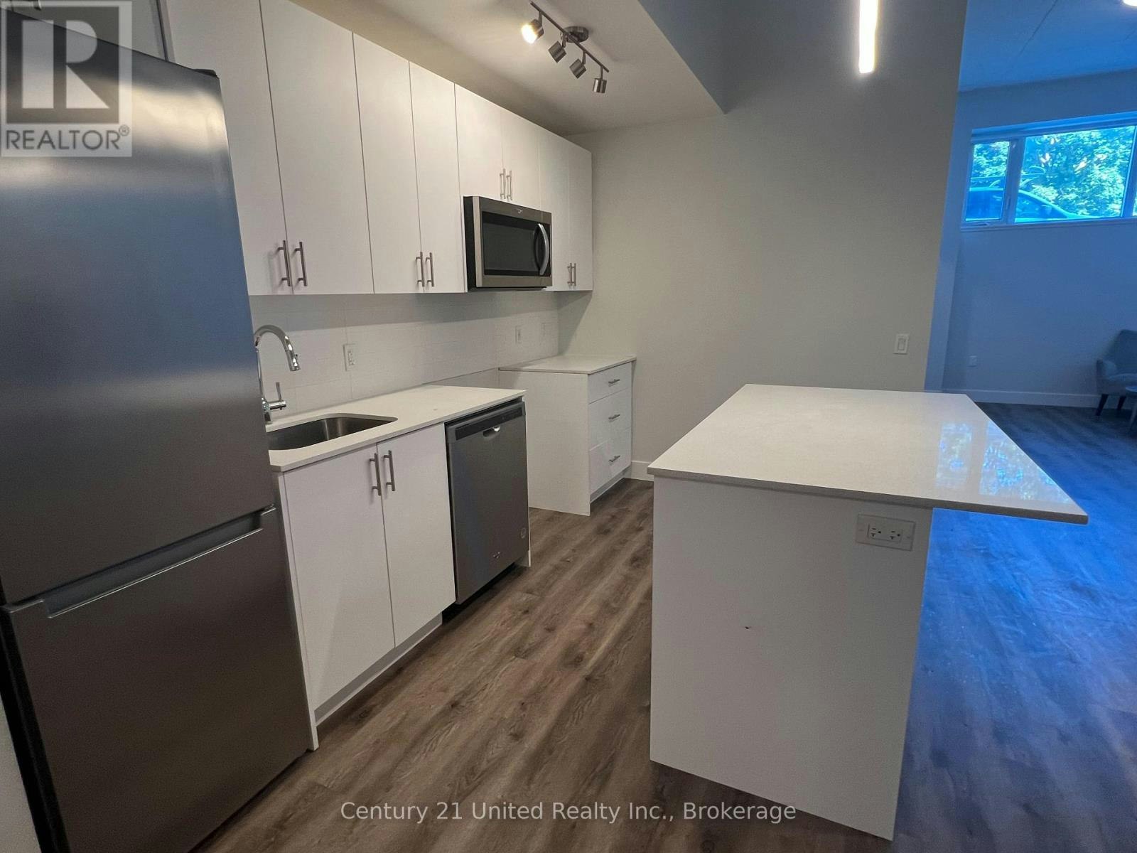 122-475 George Street N, Peterborough, ON, K9H 0J4 - 8