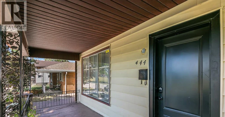 444 Crawford, Windsor, ON, N9A 5C4 - 4
