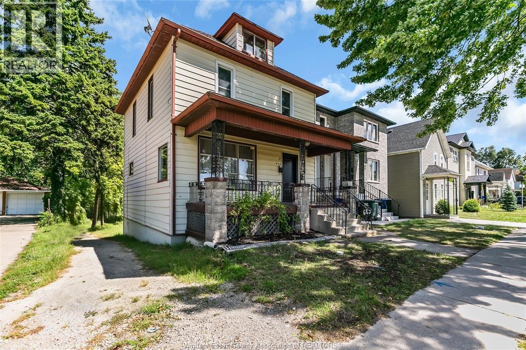 444 Crawford, Windsor, ON, N9A 5C4 - 3
