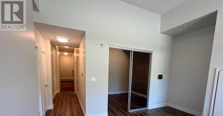 201-475 George Street N, Peterborough, ON, K9H 0J4 - 11