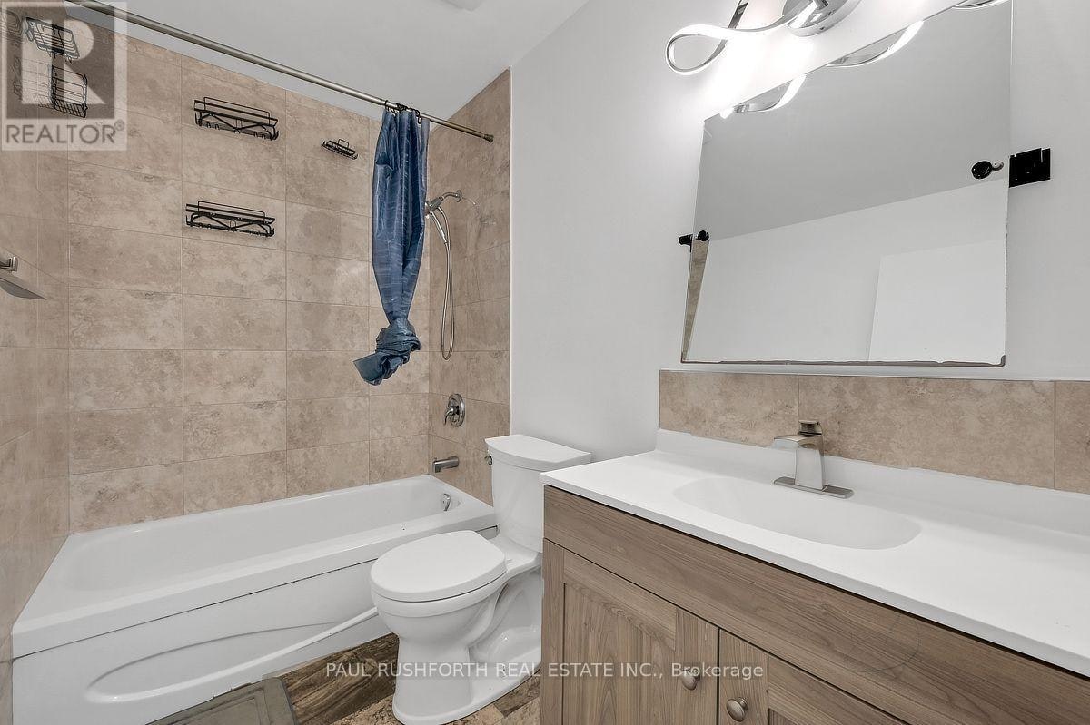 2523 Hunters Point Crescent, Ottawa, ON, K1T 2A3 - 24