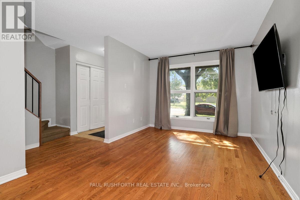 2523 Hunters Point Crescent, Ottawa, ON, K1T 2A3 - 5