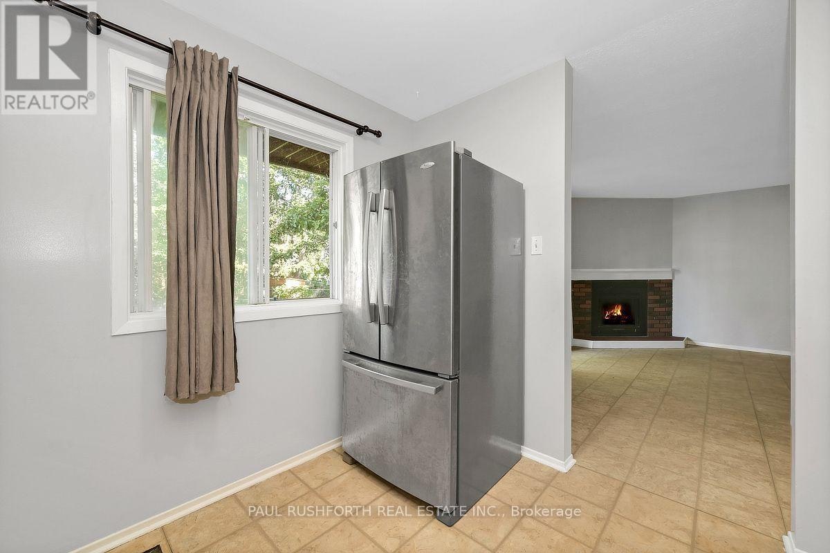 2523 Hunters Point Crescent, Ottawa, ON, K1T 2A3 - 12