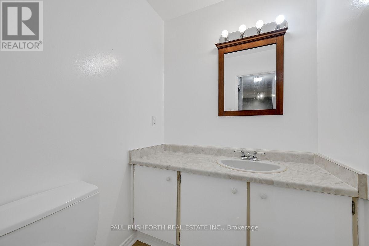 2523 Hunters Point Crescent, Ottawa, ON, K1T 2A3 - 16