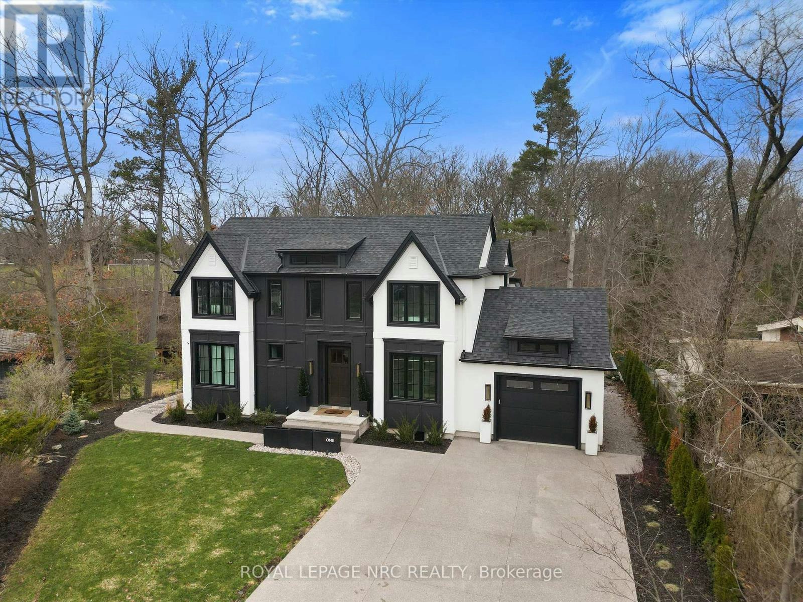 1 Briarfield Crescent, St. Catharines, ON, L2T 3T4