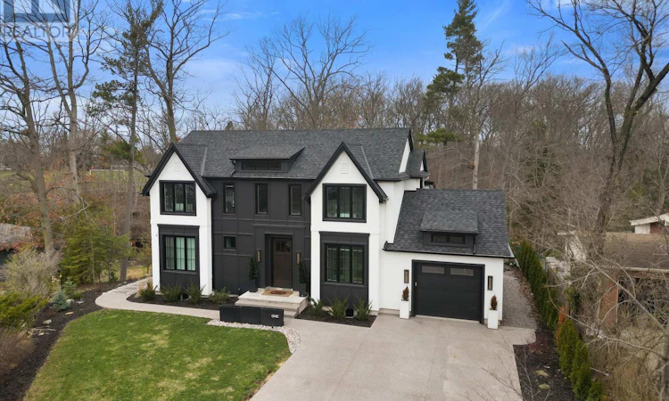 1 Briarfield Crescent