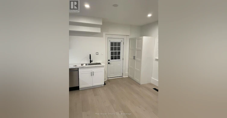 LOWER-104 Aylmer Street N, Peterborough, ON, K9J 3J5 - 3