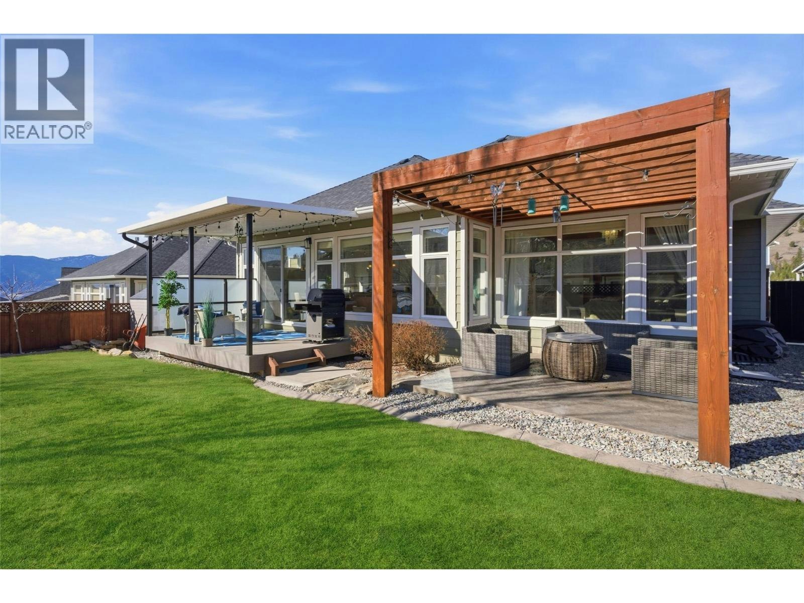 2110 Lawrence Avenue, Penticton, BC, V2A 9G6 - 17