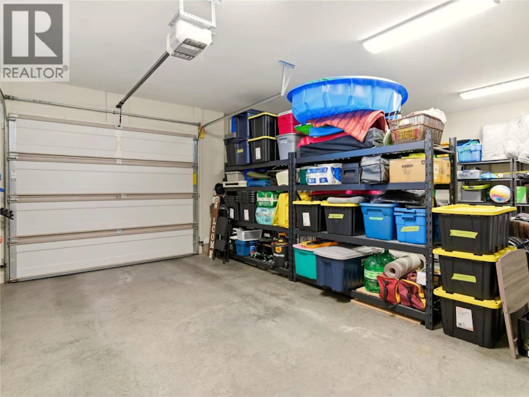 2110 Lawrence Avenue, Penticton, BC, V2A 9G6 - 46