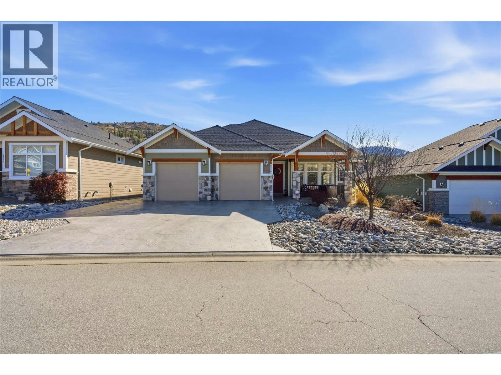 2110 Lawrence Avenue, Penticton, BC, V2A 9G6 - 10