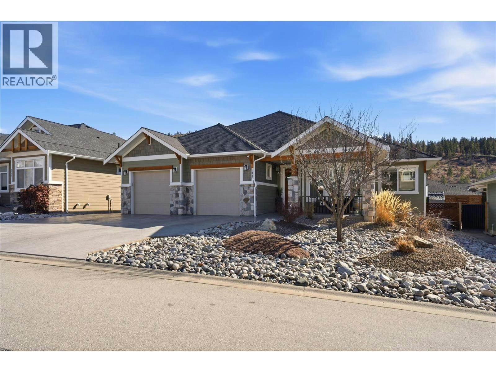 2110 Lawrence Avenue, Penticton, BC, V2A 9G6 - 11