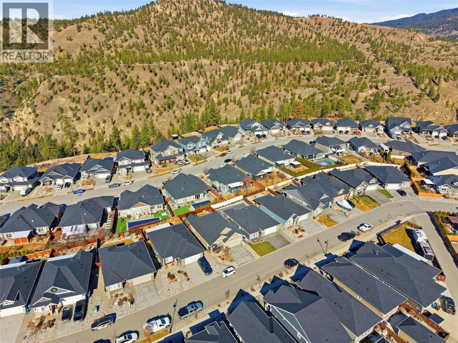 2110 Lawrence Avenue, Penticton, BC, V2A 9G6 - 9