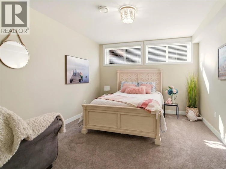 2110 Lawrence Avenue, Penticton, BC, V2A 9G6 - 45