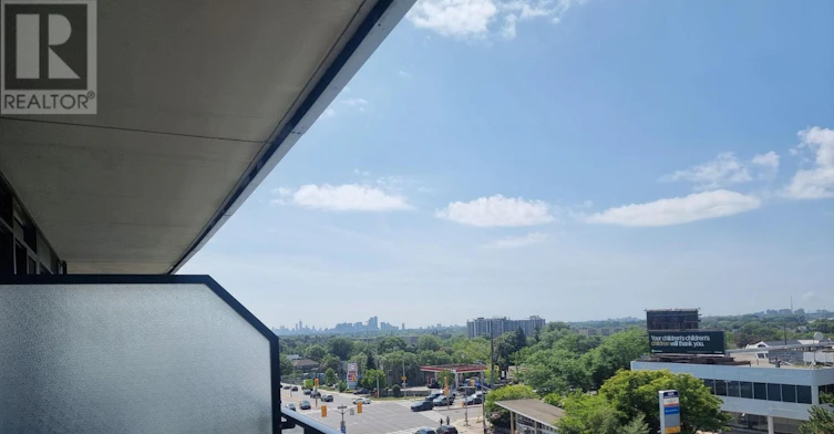 512-2885 Bayview Avenue, Toronto, ON, M2K 0A3 - 4
