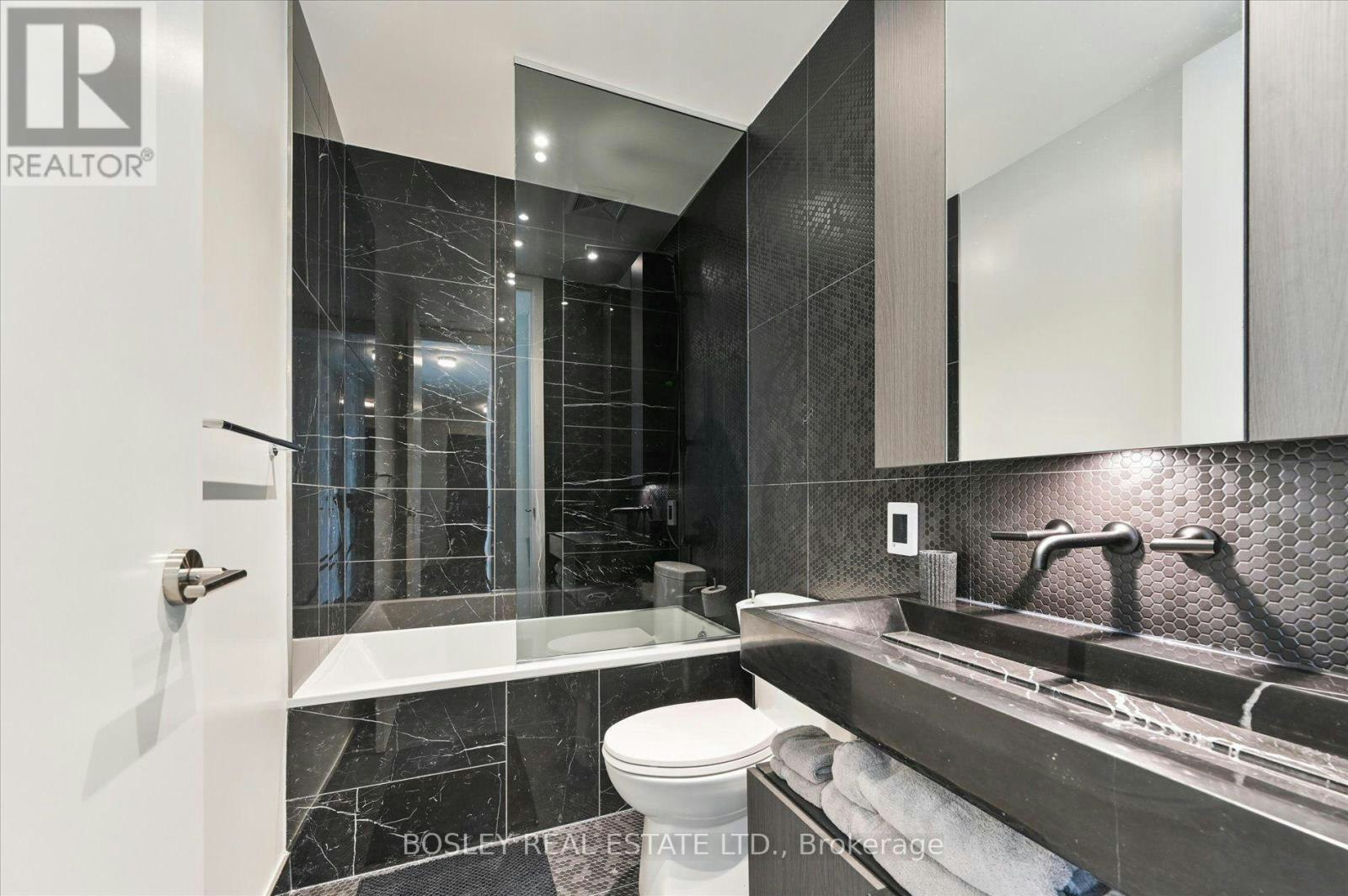 5007-11 Yorkville Avenue, Toronto, ON, M4W 0B7 - 22