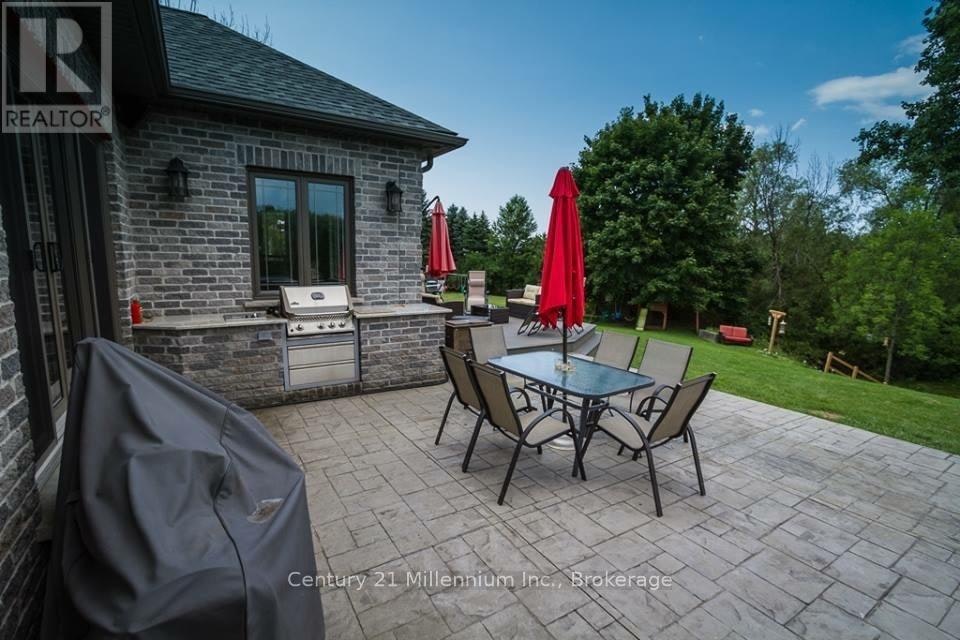 R-72235 Lakeshore R 1 Drive Drive, Bluewater, ON, N0M 2T0 - 3