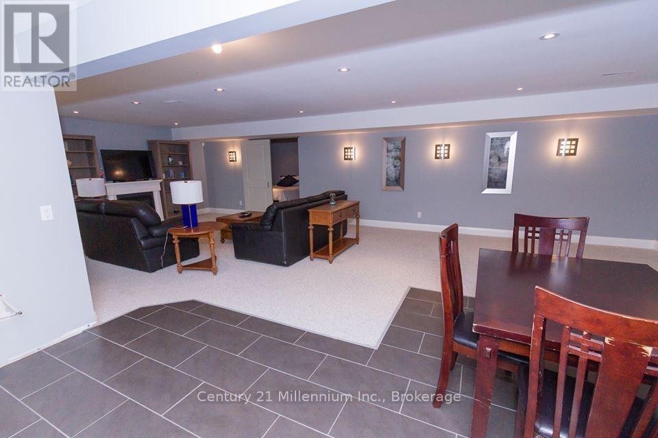 R-72235 Lakeshore R 1 Drive Drive, Bluewater, ON, N0M 2T0 - 10