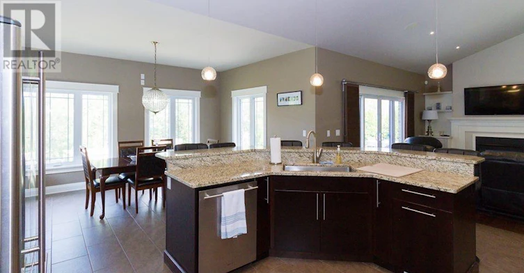 R-72235 Lakeshore R 1 Drive Drive, Bluewater, ON, N0M 2T0 - 21