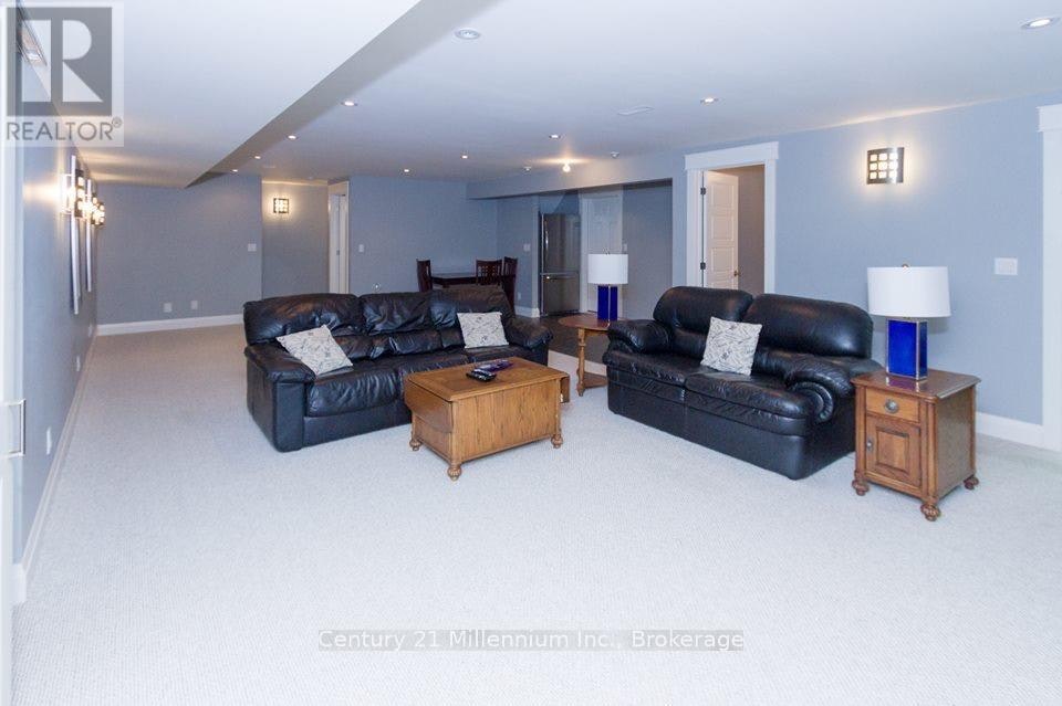 R-72235 Lakeshore R 1 Drive Drive, Bluewater, ON, N0M 2T0 - 9
