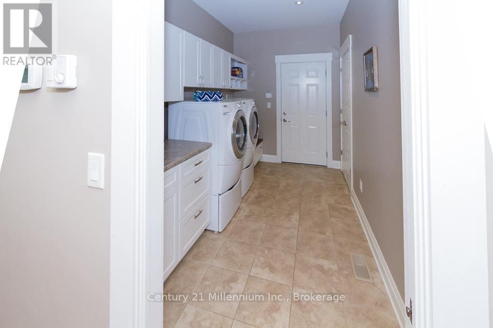 R-72235 Lakeshore R 1 Drive Drive, Bluewater, ON, N0M 2T0 - 13