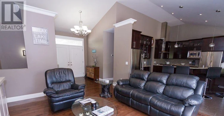 R-72235 Lakeshore R 1 Drive Drive, Bluewater, ON, N0M 2T0 - 5