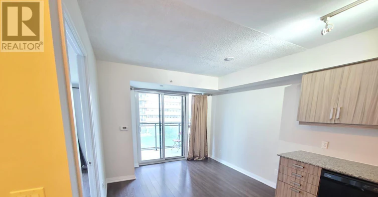 310-30 Meadowglen Place, Toronto, ON, M1G 0A6 - 7
