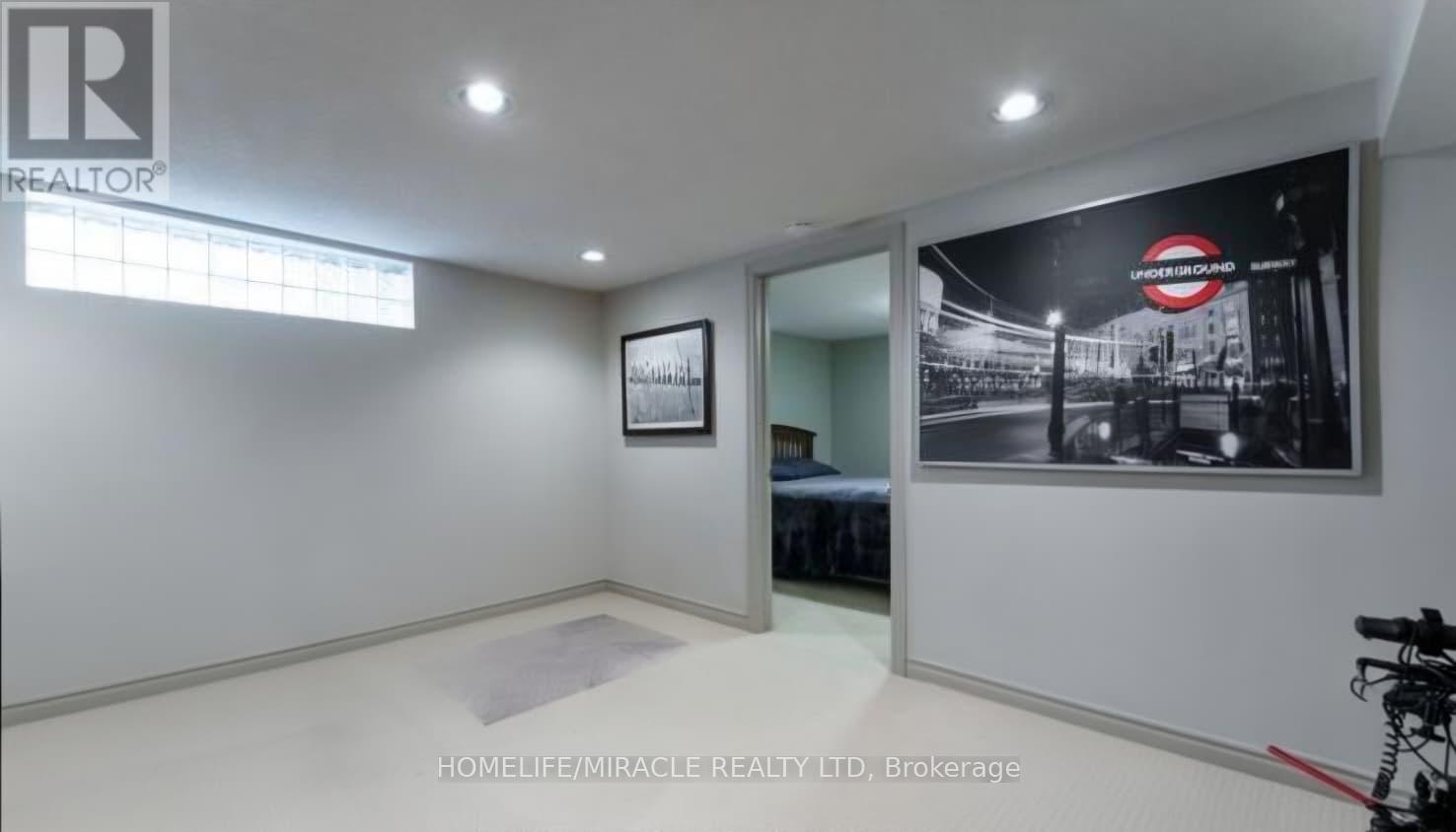 46 Orchard View Boulevard, Oshawa, ON, L1G 3N8 - 4