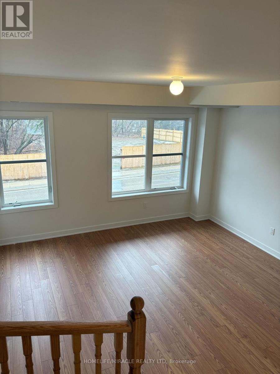 211-15100 Yonge Street, Aurora, ON, L4G 4C8 - 20