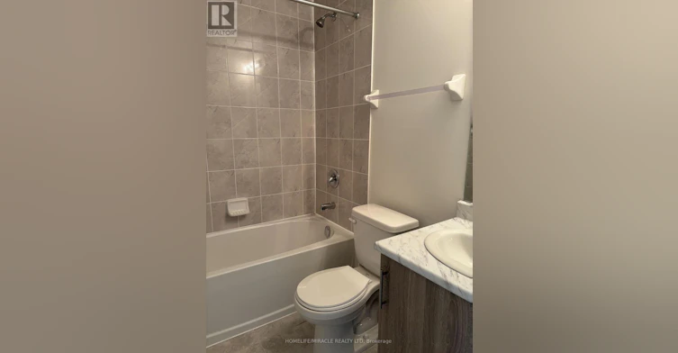 211-15100 Yonge Street, Aurora, ON, L4G 4C8 - 35