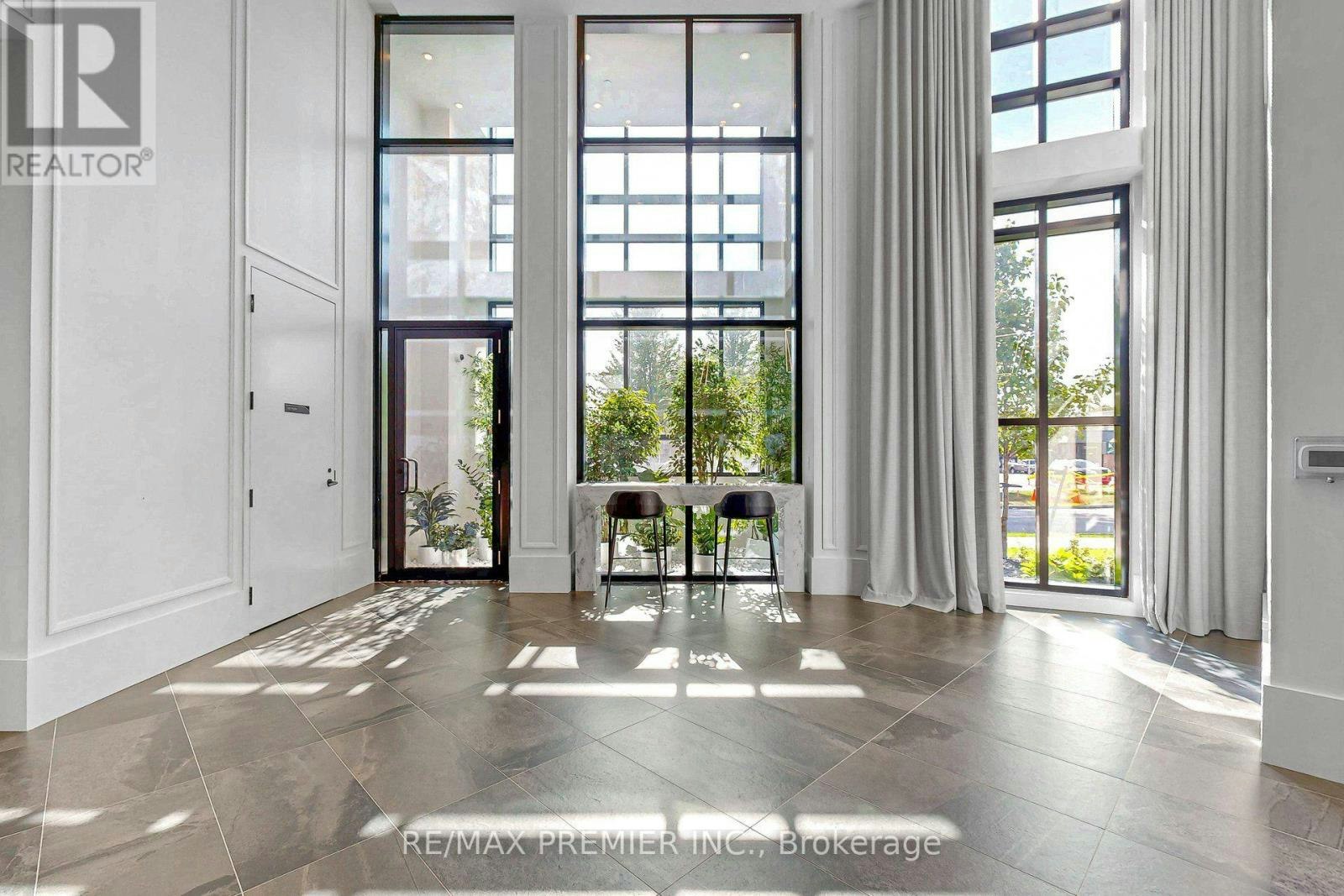 113-2075 King Road, King, ON, L7B 0R6 - 42