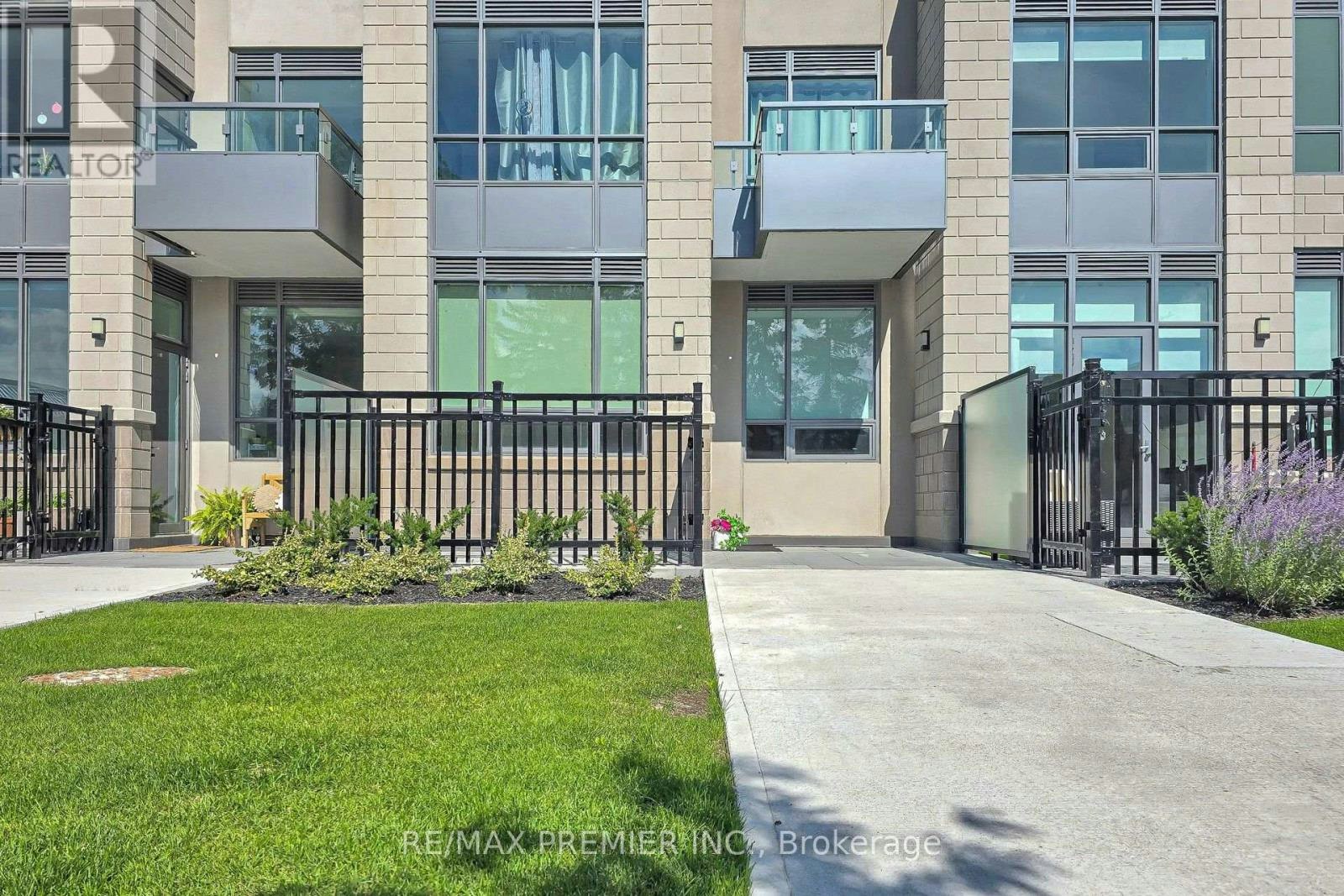 113-2075 King Road, King, ON, L7B 0R6 - 22