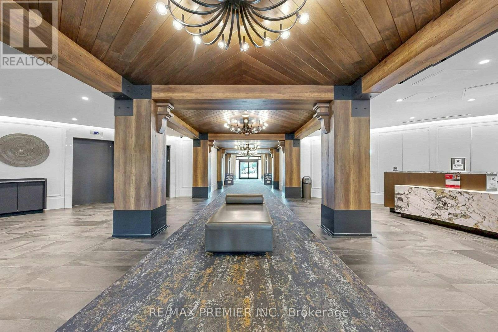 113-2075 King Road, King, ON, L7B 0R6 - 43