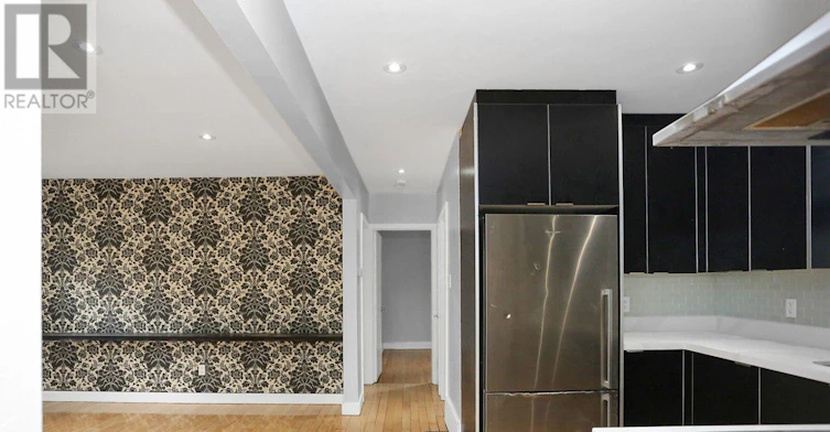 37 Silvercrest Avenue, Toronto, ON, M8W 2S3 - 12