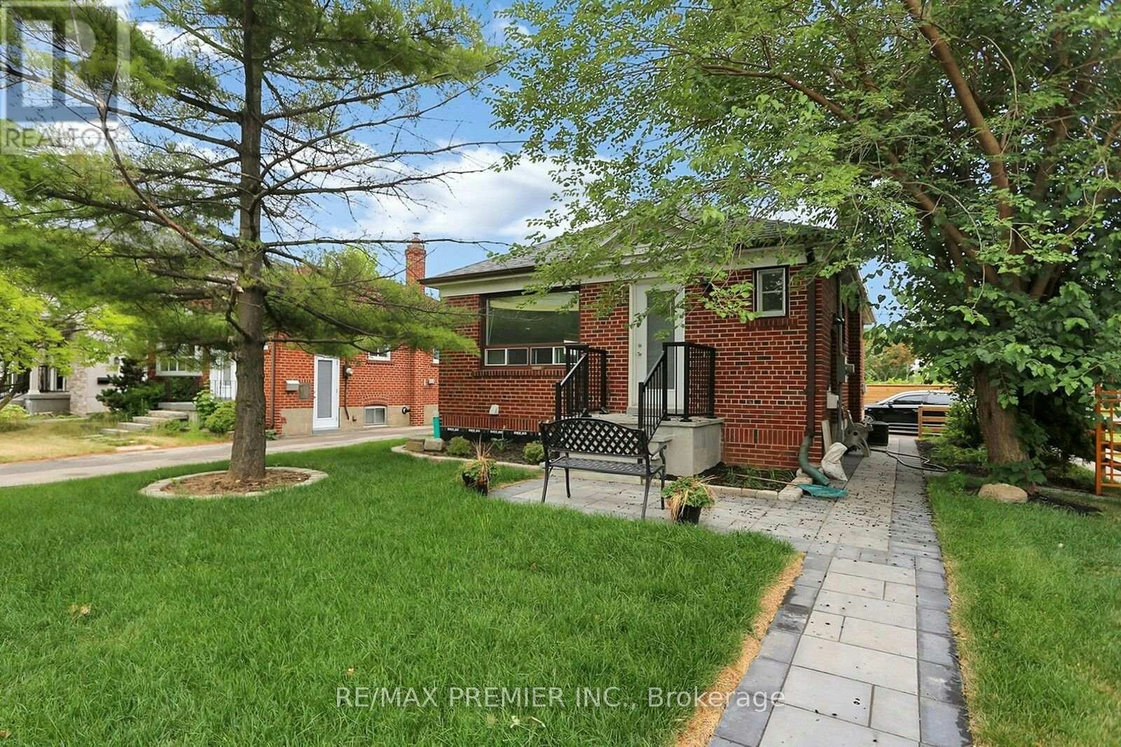 37 Silvercrest Avenue, Toronto, ON, M8W 2S3 - 20